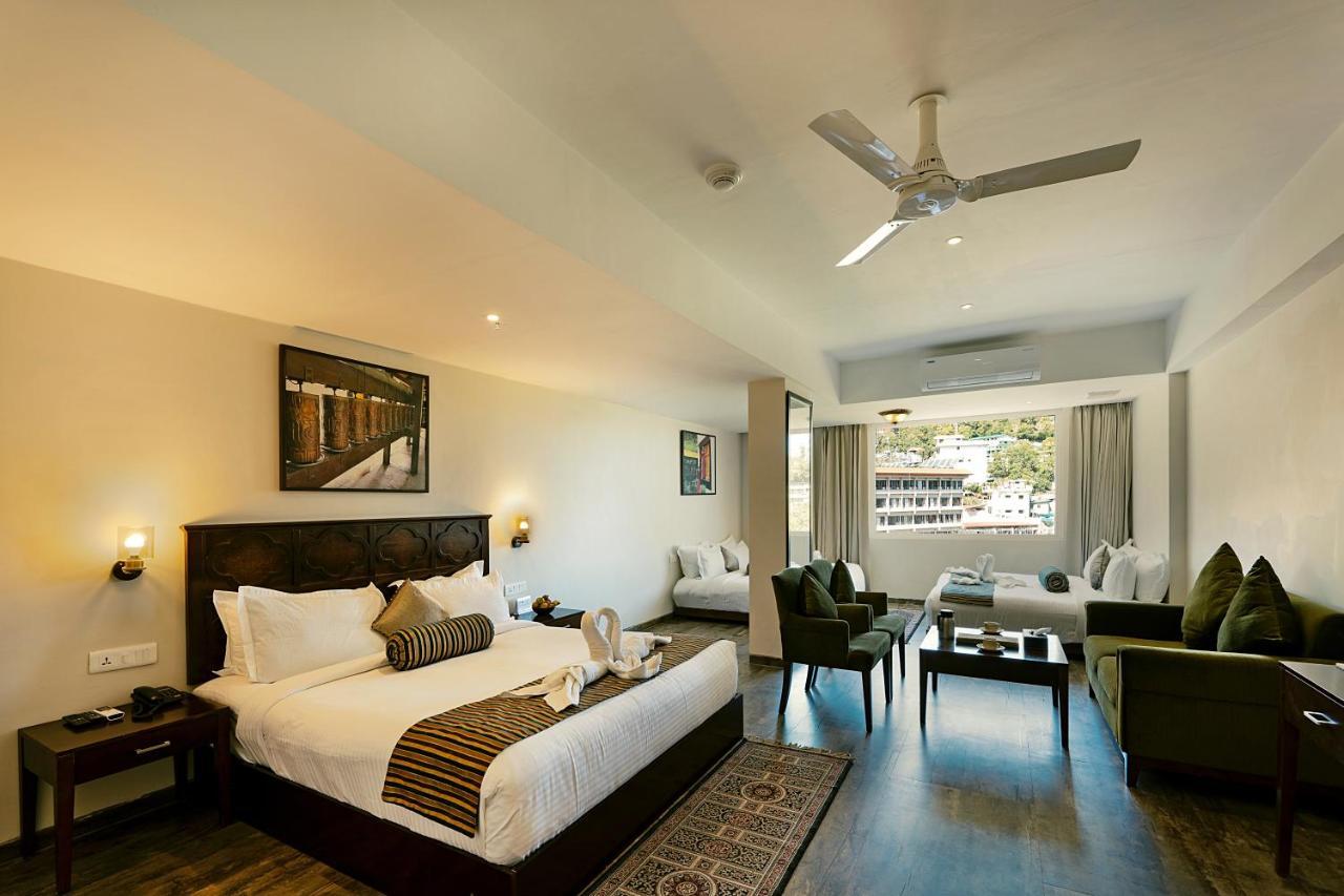 Ellbee Mussoorie Hills Hotel ภายนอก รูปภาพ