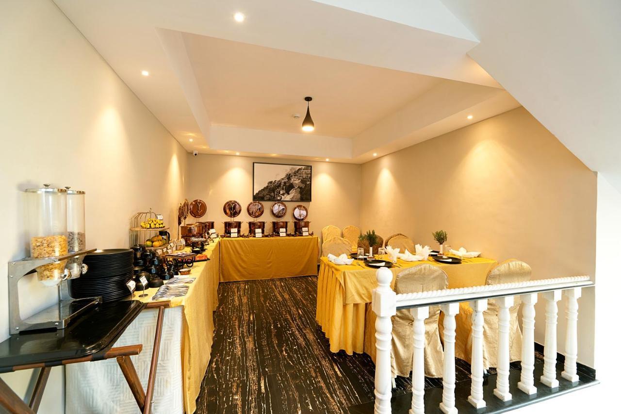 Ellbee Mussoorie Hills Hotel ภายนอก รูปภาพ