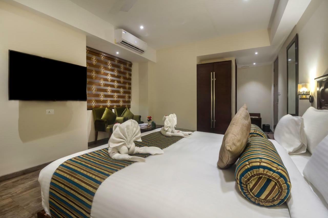 Ellbee Mussoorie Hills Hotel ภายนอก รูปภาพ